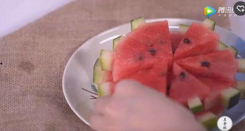 雅吃蜜瓜摆件,家居艺术与生活美学的完美融合